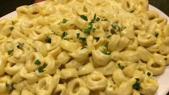 Tortellini Creamy Alfredo