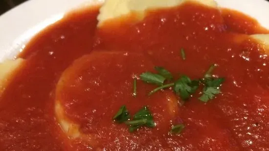 Ravioli Marinara