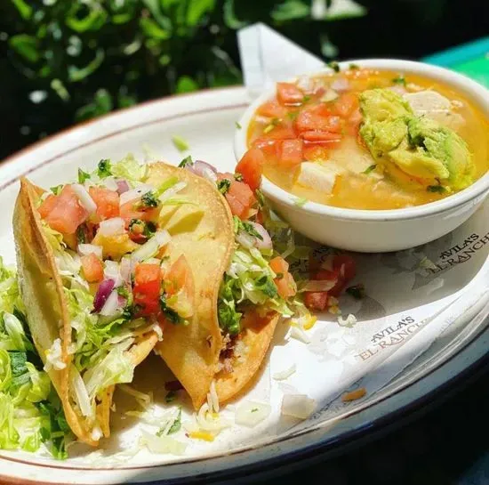 Tacos y Caldo