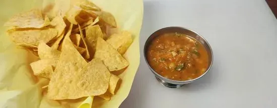 Chips and salsa