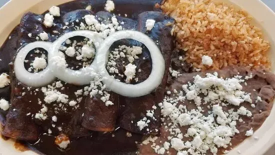 Mole Enchiladas