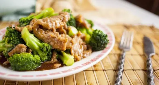 Broccoli Beef / 芥蘭牛肉