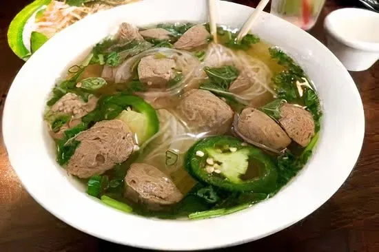 #22. Pho w/ Meatballs