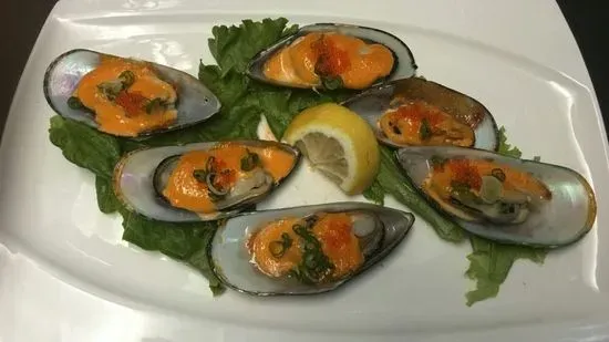 A8. Baked Mussels