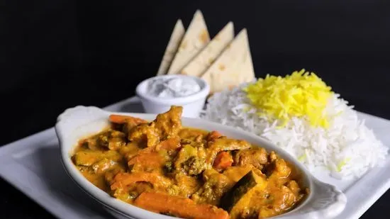 Port Yellow Veggie Curry Plate