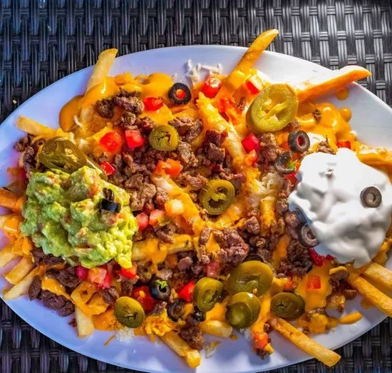 Grilled Chicken Nacho Fries