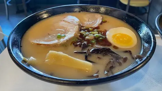 Tonkotsu Ramen (Pork Broth)