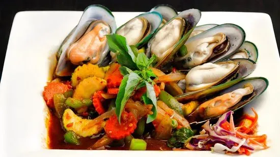 Spicy Basil Mussles