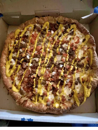 Bacon Cheeseburger Pizza