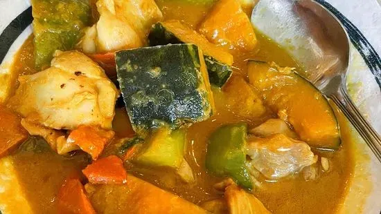 Pumpkin Chicken Curry