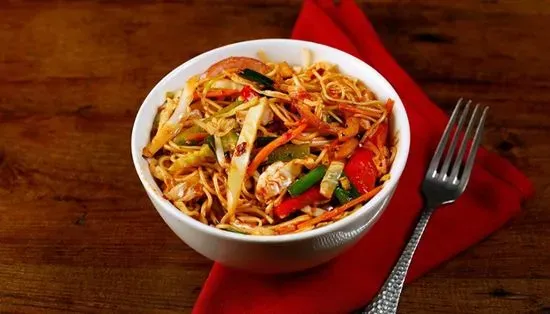 CHILLI GARLIC NOODLES