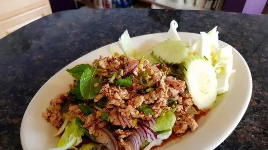 Larb with Chicken, Pork or Beef