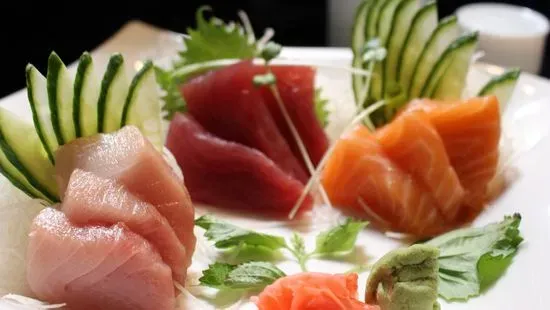 Assortment Sashimi (9 Pcs)