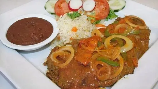 Bistec salvadoreño 