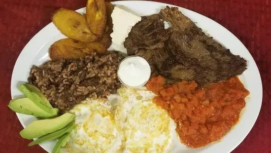 Desayuno Salvadoreño