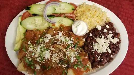 Chilaquiles Salvadoreños