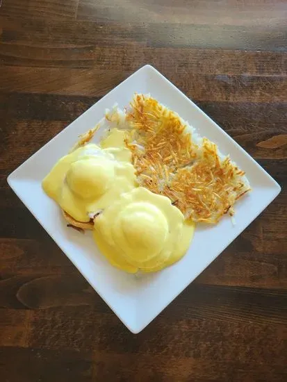 Ruggie's Eggs Benedict