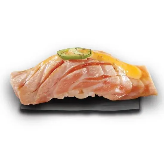 SEARED SALMON SUSHI(50% OFF)