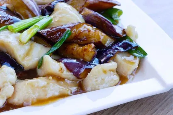 Eggplant w/Fish Fillet茄子炒斑球