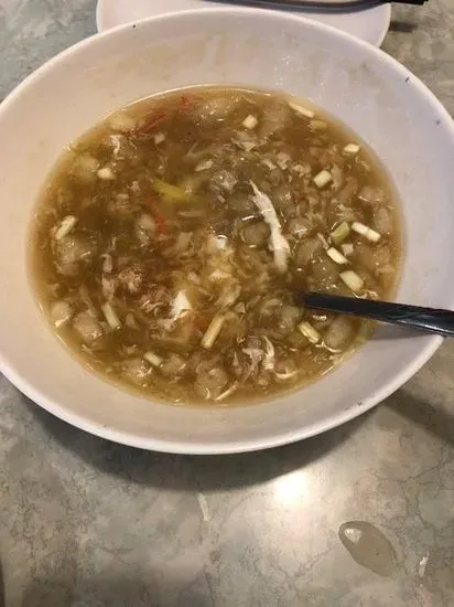 蟹肉太白魚肚羹 Crab Meat, Egg White & Fish Maw Soup