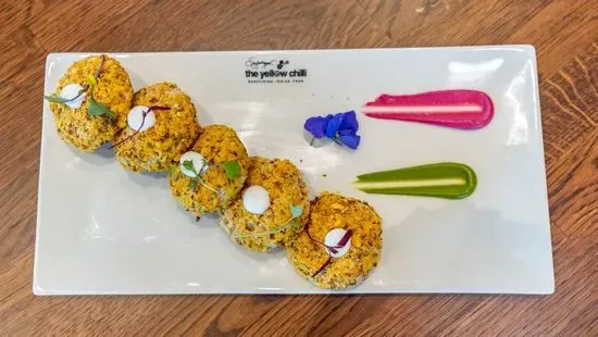 Chanajor Garam Tikki