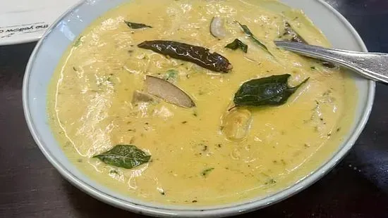 Meen Moilee