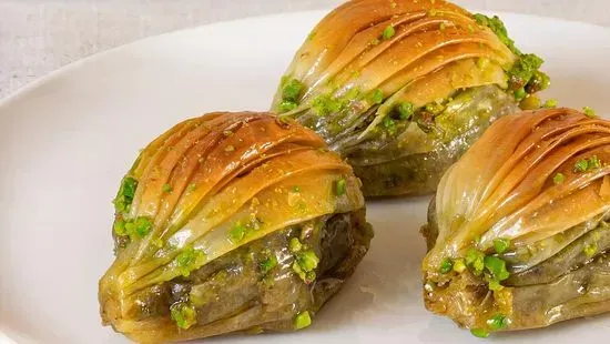 2 pcs small Pistachio Baklava