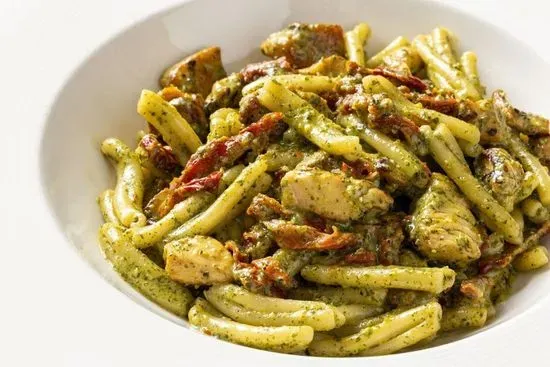 Casarecce al Pesto e Pollo