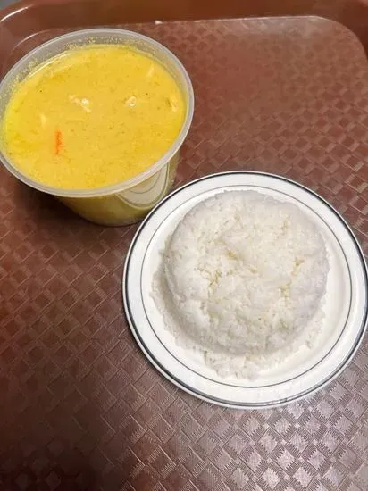 SR.2 Yellow Curry W/rice