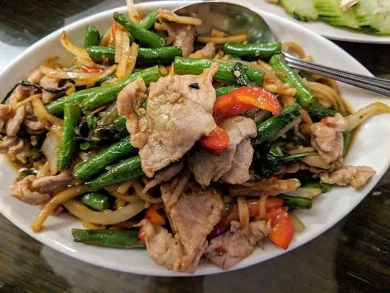 41. Thai Spicy Basil (Pad Kra Pow)