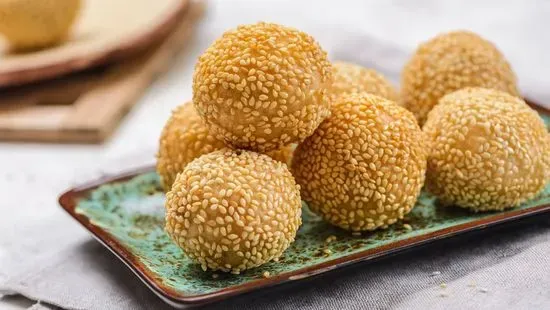 Sesame ball ( 8 pc) 芝麻球