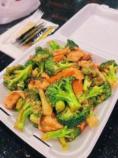 Broccoli Chicken 芥兰鸡