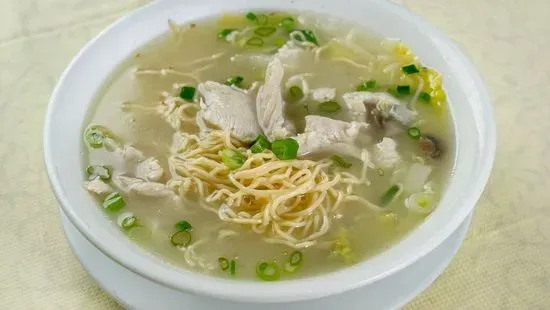 Chicken Noodles Soup / 雞湯麵