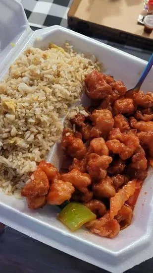 F6. Sweet & Sour Chicken