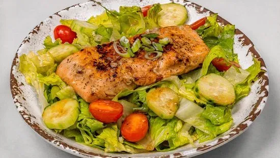 Grilled Salmon Salad