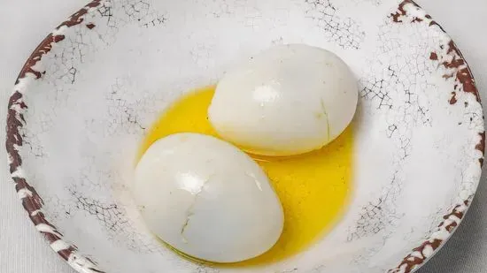 Hardboiled Eggs (2)