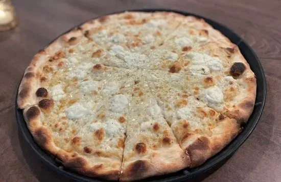 Special: 16" White Pie