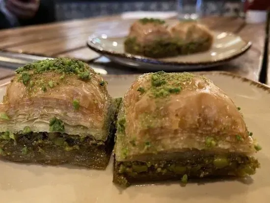 BAKLAVA