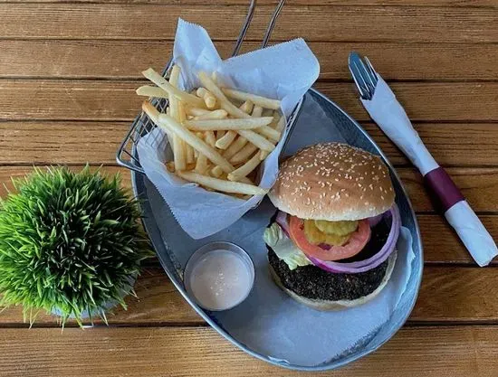 FALAFEL BURGER