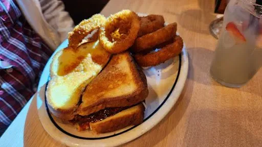 Pepper Jack Patty Melt