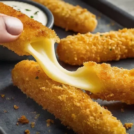 Mozzarella Sticks (6 Pieces)