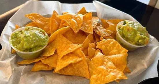 Chips & Guacamole