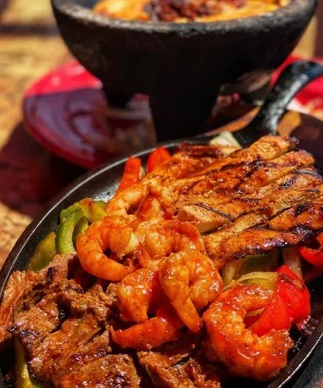 SIZZLING FAJITAS
