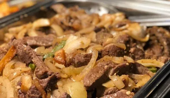 BISTEC ENCEBOLLADO