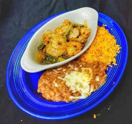 CAMARONES AL MOJO DE AJO