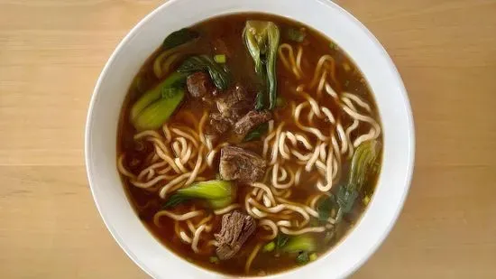 Beef Noodle Soup 红烧牛肉面