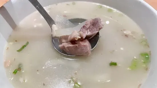 Winter Melon and Ribs Soup 冬瓜排骨汤 