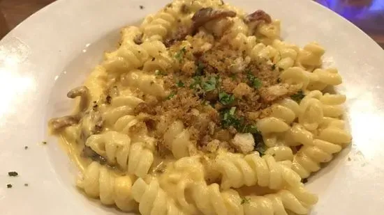 Mac N' Cheese