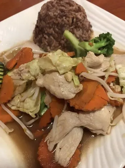 Grilled Pork Ribs (Bed with Mixed Vegetable)