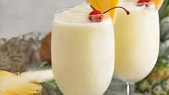 Frozen Pina Colada 16oz